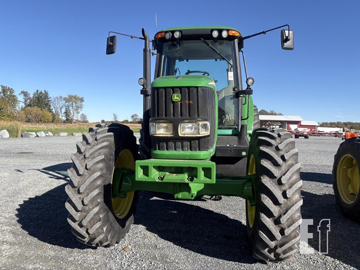 2004-john-deere-7420-image-2