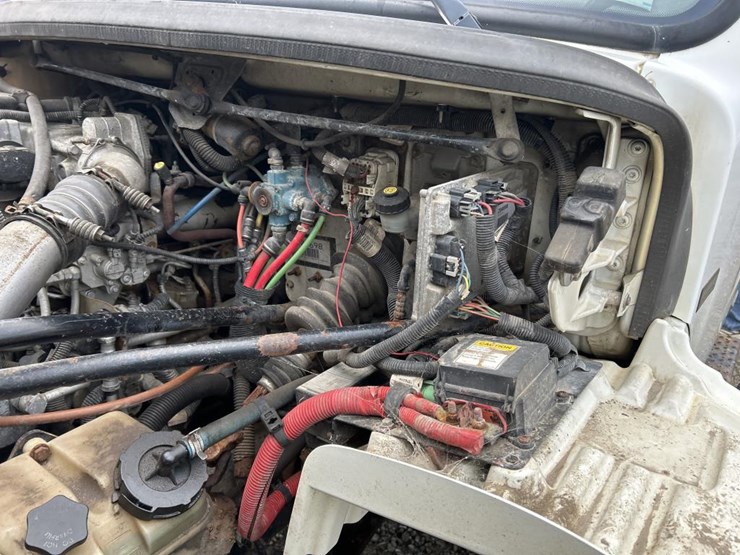 #5016-•-2008-freightliner-business-class-m2-cab-chassis-image-36