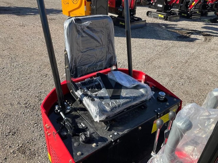 #1207-•-unused-future-ft13-mini-excavator-image-24