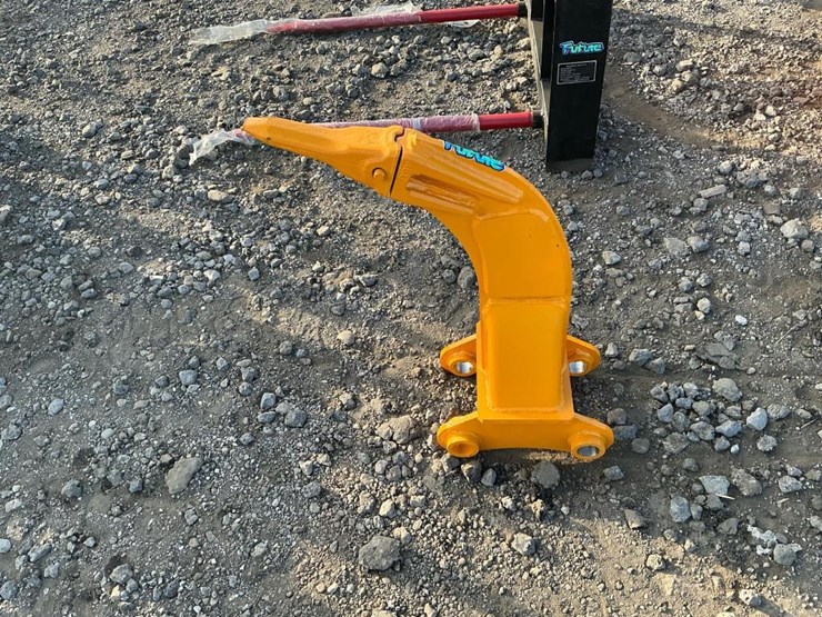 caterpillar-305-image-2