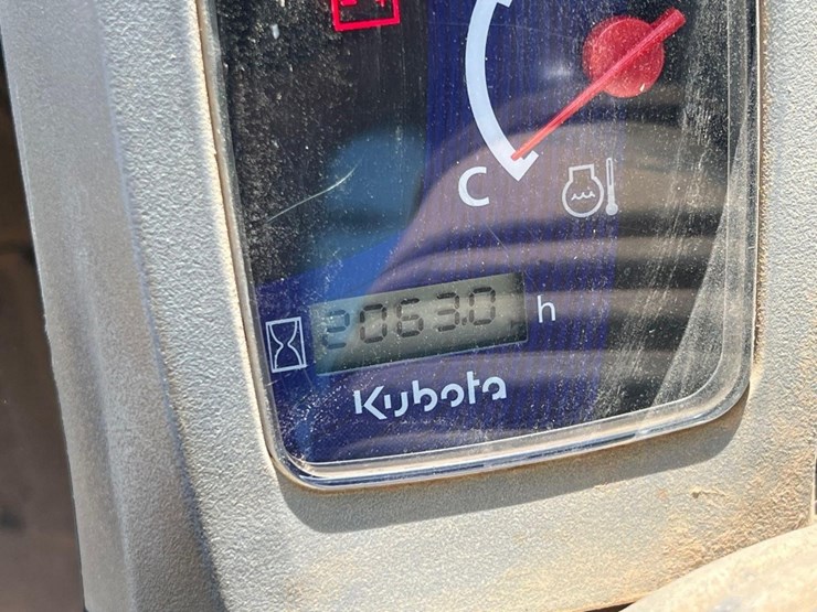 2017-kubota-svl75-2-image-31