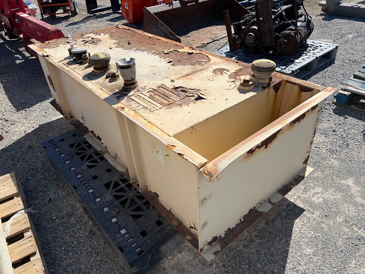 hydraulic-tank-image-1