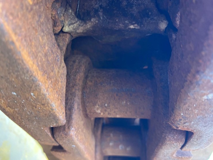 2006-caterpillar-d8t-image-18