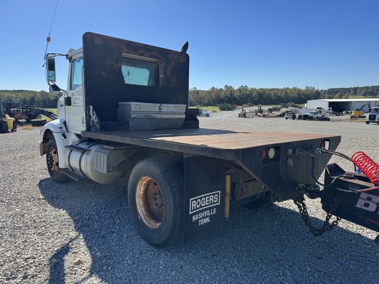 2001-international-2001-image-3