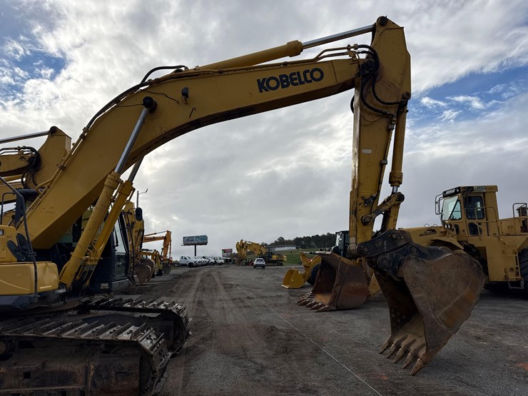 2015-kobelco-sk350-lc-9-image-8