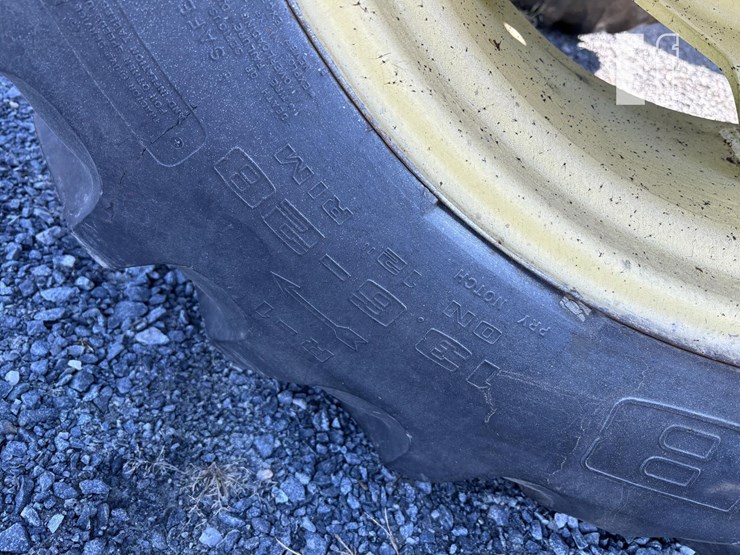 john-deere-2240-image-9