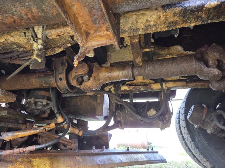 1989-mack-rd690s-image-48