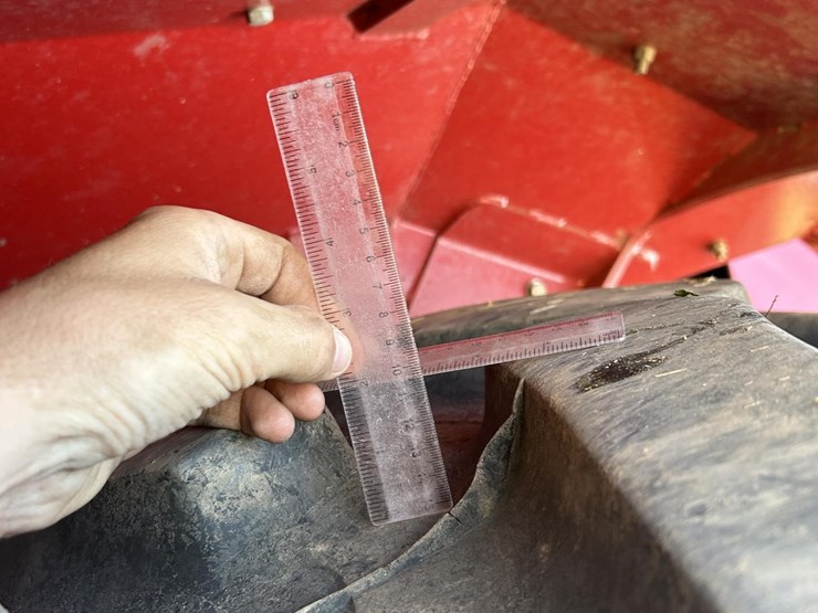 2011-case-ih-steiger-600-hd-image-44