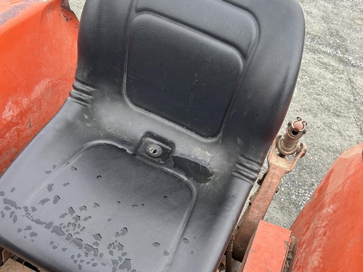 allis-chalmers-180-image-9