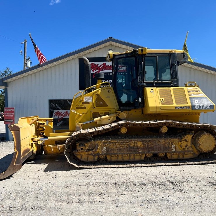 2016 KOMATSU D61PX-24