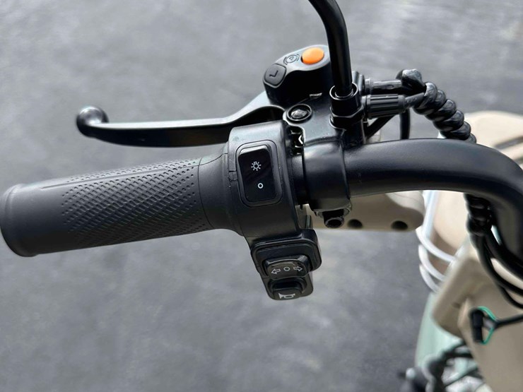 unused-irgc40-battery-powered-mini-golf-cart-image-10