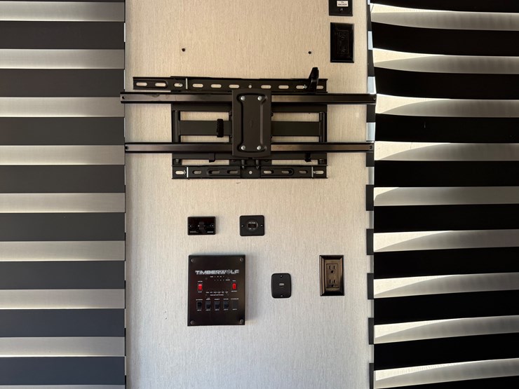 #6895-•-2024-forrest-river-timberwolf-mini-loft-camper-image-60