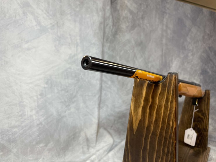 #2062-•-browning-t-bolt-medallion-17-hmr-bolt-action-rifle,-sn:-05518zw253-image-9