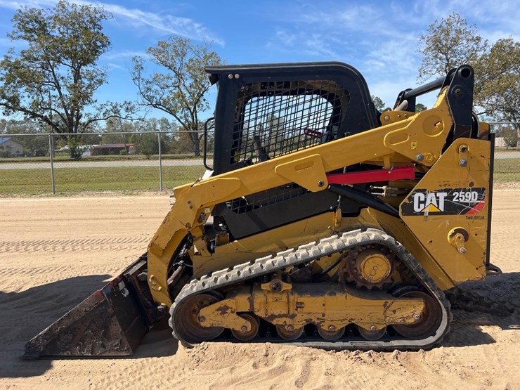 2019-caterpillar-259d-image-1