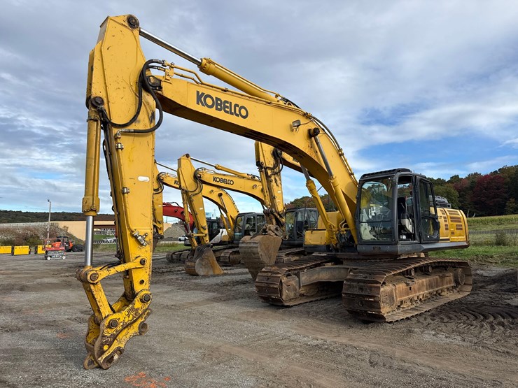2015-kobelco-sk350-lc-9-image-1