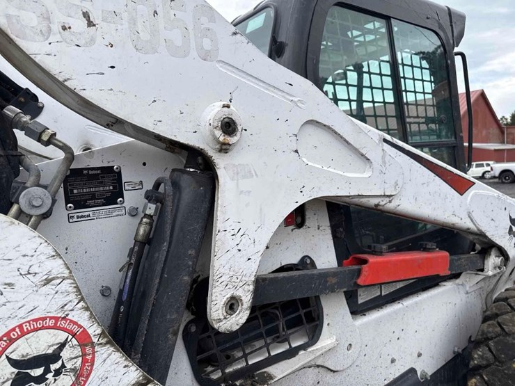 2021-bobcat-s740-image-15