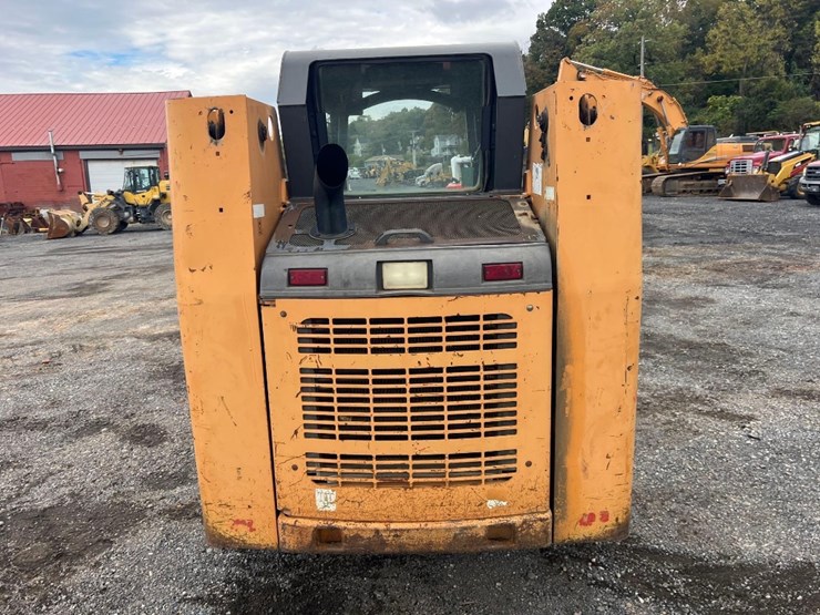 2004-case-40xt-image-3