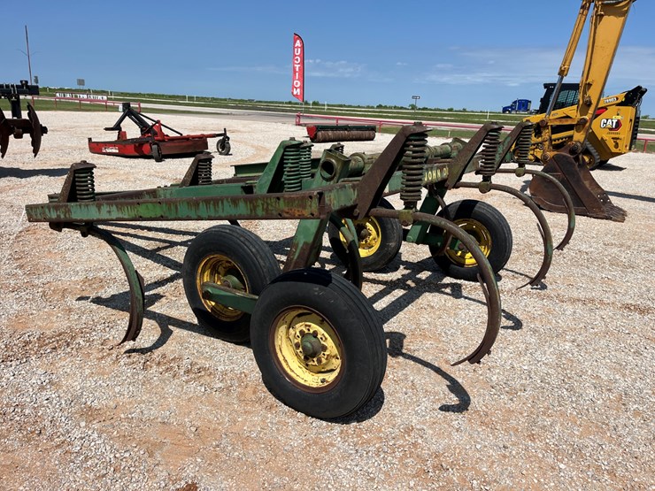 john-deere-1600-image-8
