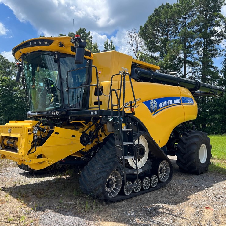 2023 NEW HOLLAND CR10.90
