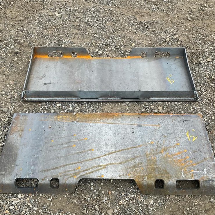 #1398 • 1/2" Thick Quick Tach Cut Out Mount Plates