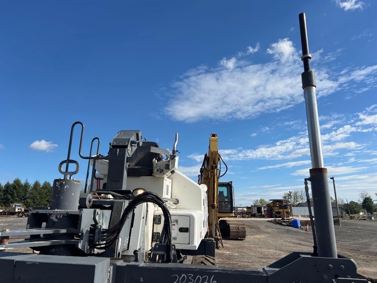 somero-s-222-laser-screed-image-24