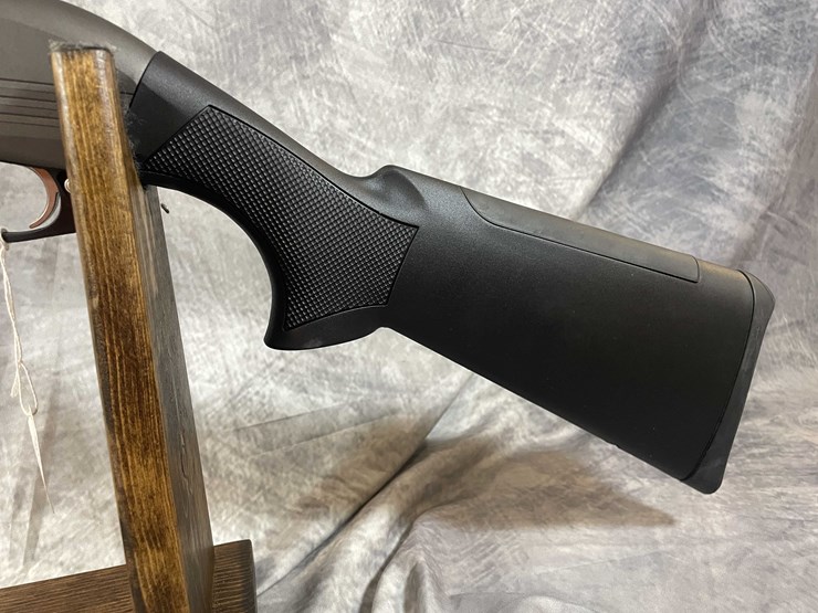 #2016-•-hatfield-12-ga.-semi-auto-shotgun,-sn:-12a22-003877-image-12