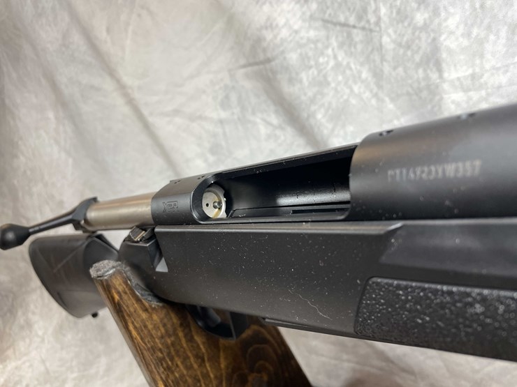 #2050-•-winchester-xpr-300-win-mag-bolt-action-rifle,-sn:-pt14723yw357-image-19