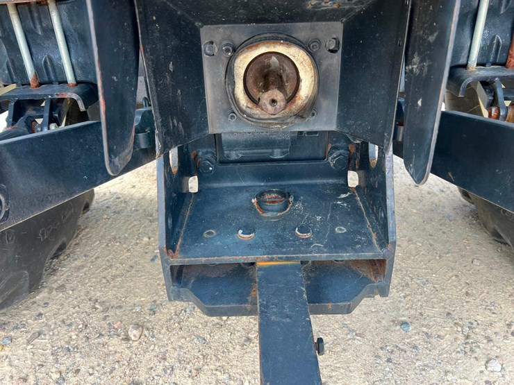 2020-new-holland-workmaster-105-image-33