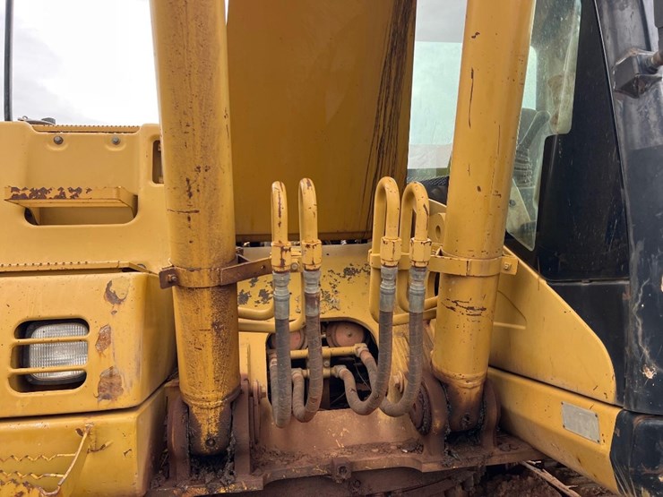 2000-caterpillar-320c-image-27