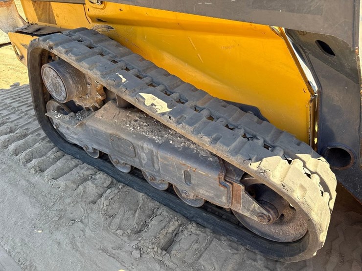 2023-deere-325g-image-13