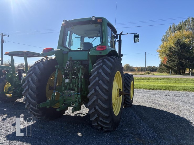 2004-john-deere-7420-image-8