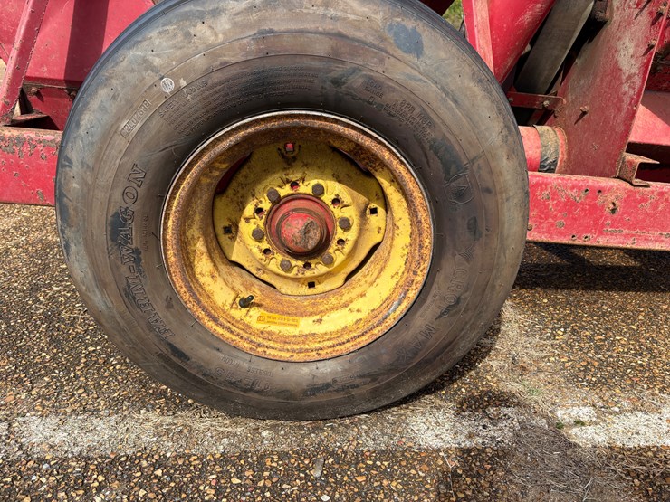 #6849-•-new-holland-352-grinder-mixer-image-7