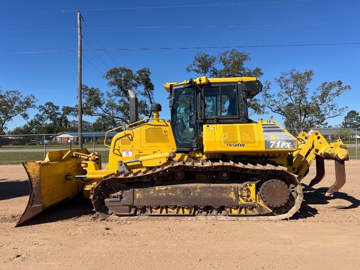 2021-komatsu-d71px-24-image-1