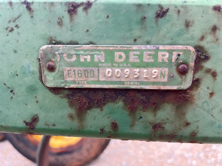 john-deere-1600-image-10