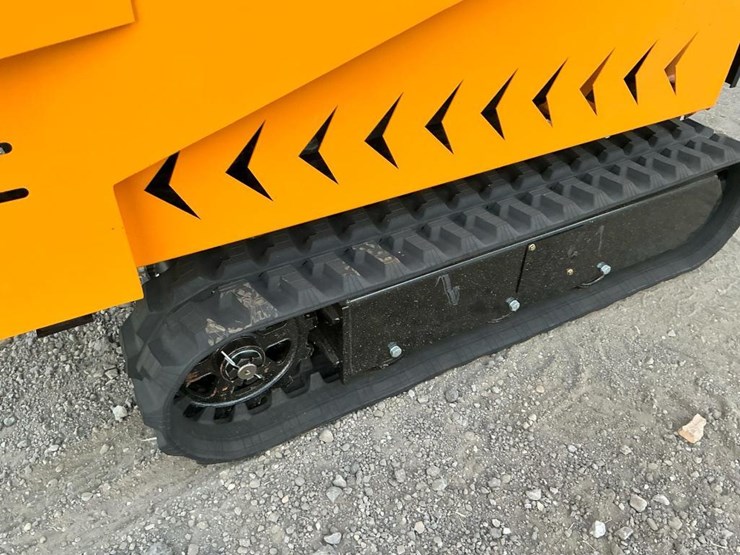 #1225-•-unused-future-ft-ssj430-tracked-crusher-image-20