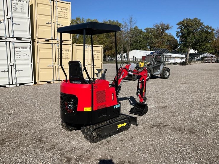 #1203-•-unused-future-ft15-mini-excavator-image-3