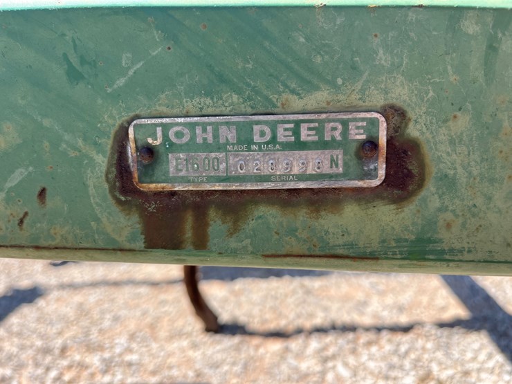 john-deere-1600-image-2