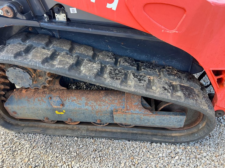 2021-kubota-svl75-2-image-23