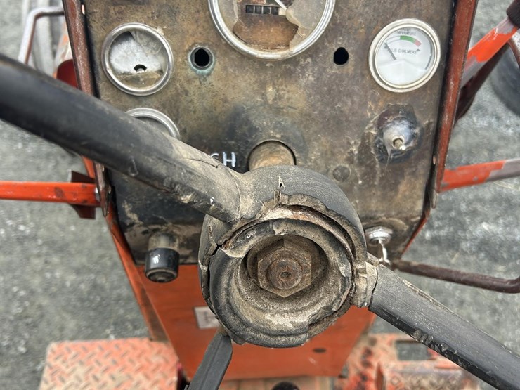 allis-chalmers-180-image-10