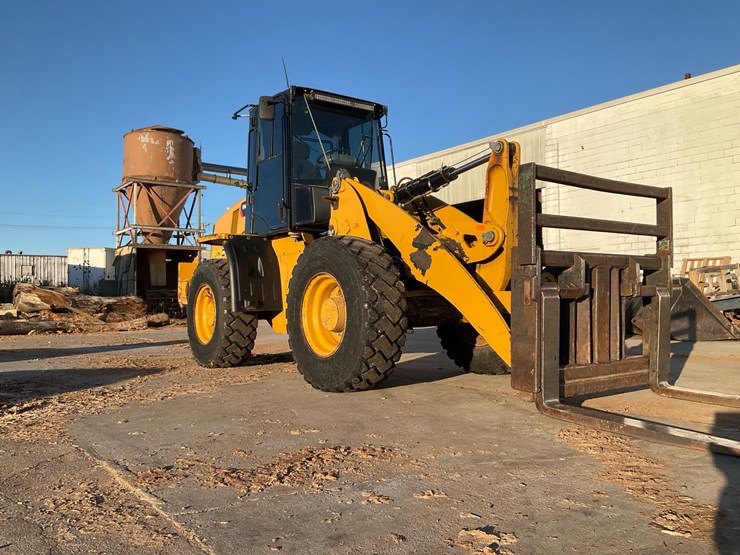 2014-caterpillar-914k-image-78