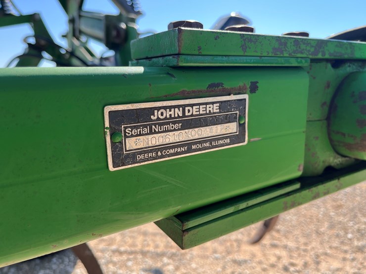 1990-john-deere-610-image-14