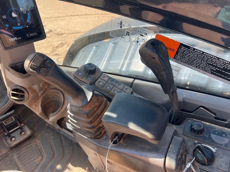 kubota-kx057-5-image-32