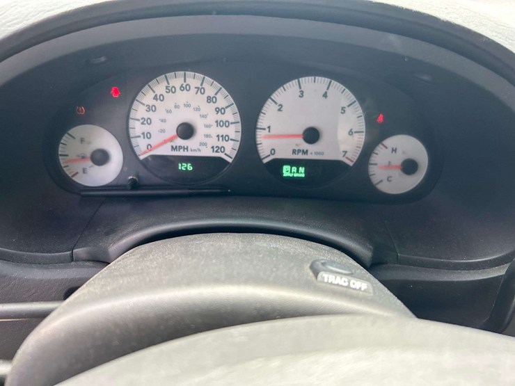 2005-dodge-grand-caravan-image-12