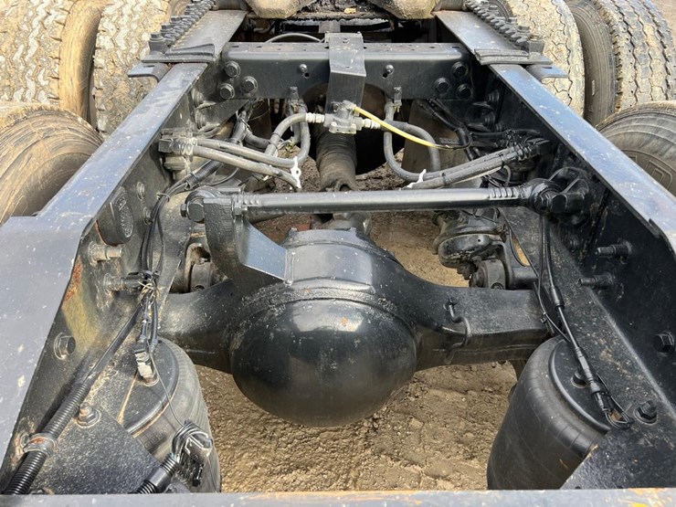 international-9200i-image-12