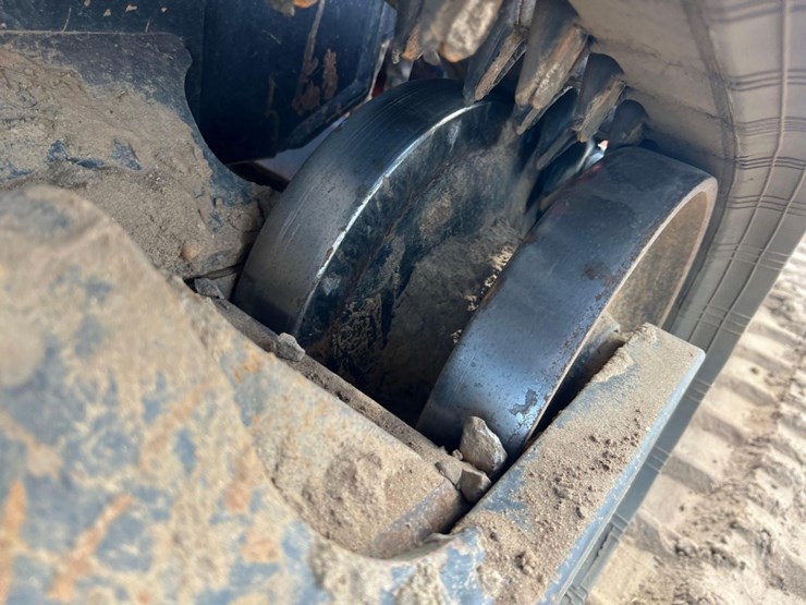 2017-kubota-svl75-2-image-15