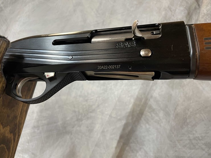 #2029-•-hatfield-20-ga.-semi-auto-shotgun,-sn:-20a22-002137-image-20