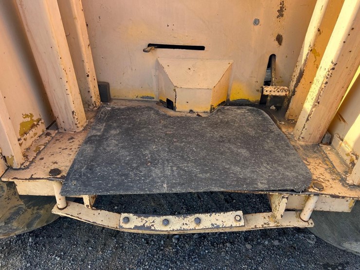 1980-athey-ab6905-motor-grader-image-23