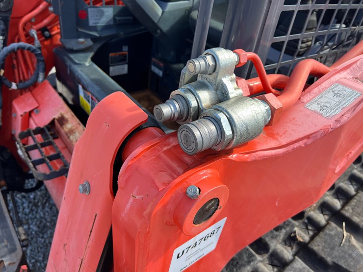 2021-kubota-svl75-2-image-19