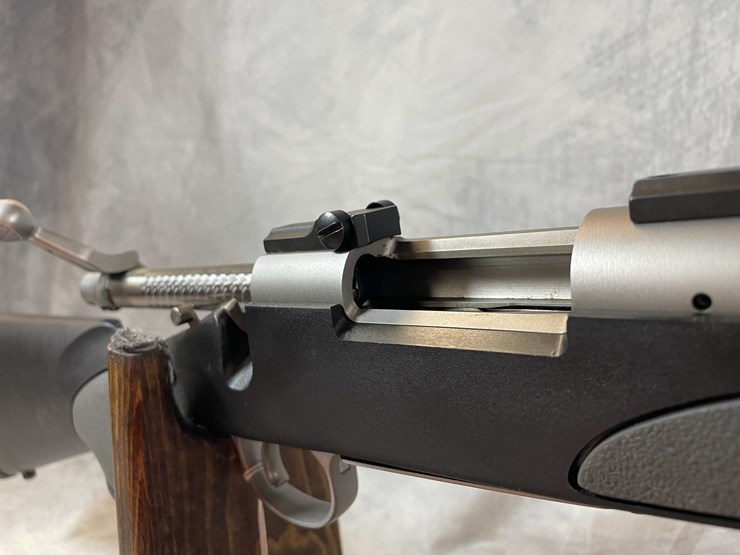 #2069-•-remington-model-700-223-rem-bolt-action-rifle,-sn:-s6784781-image-22