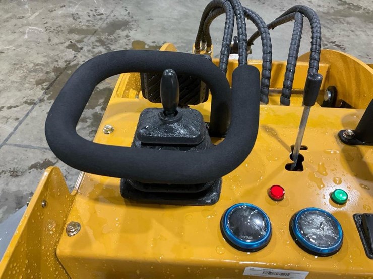 #1015-•-unused-gg385-mini-skid-steer-image-27